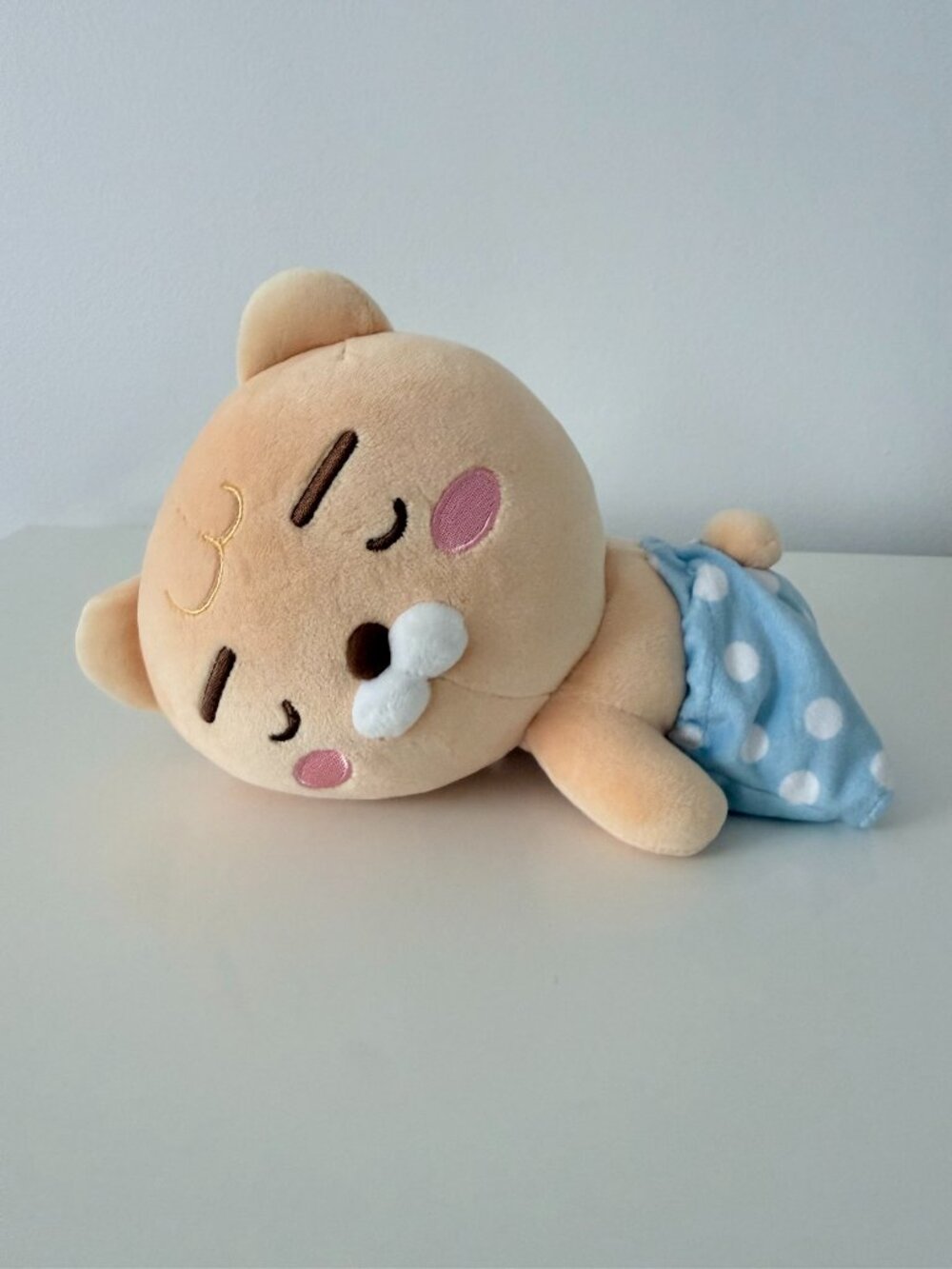 Kakao Little Ryan Peluche Dormeur - Neuve avec Étiquette